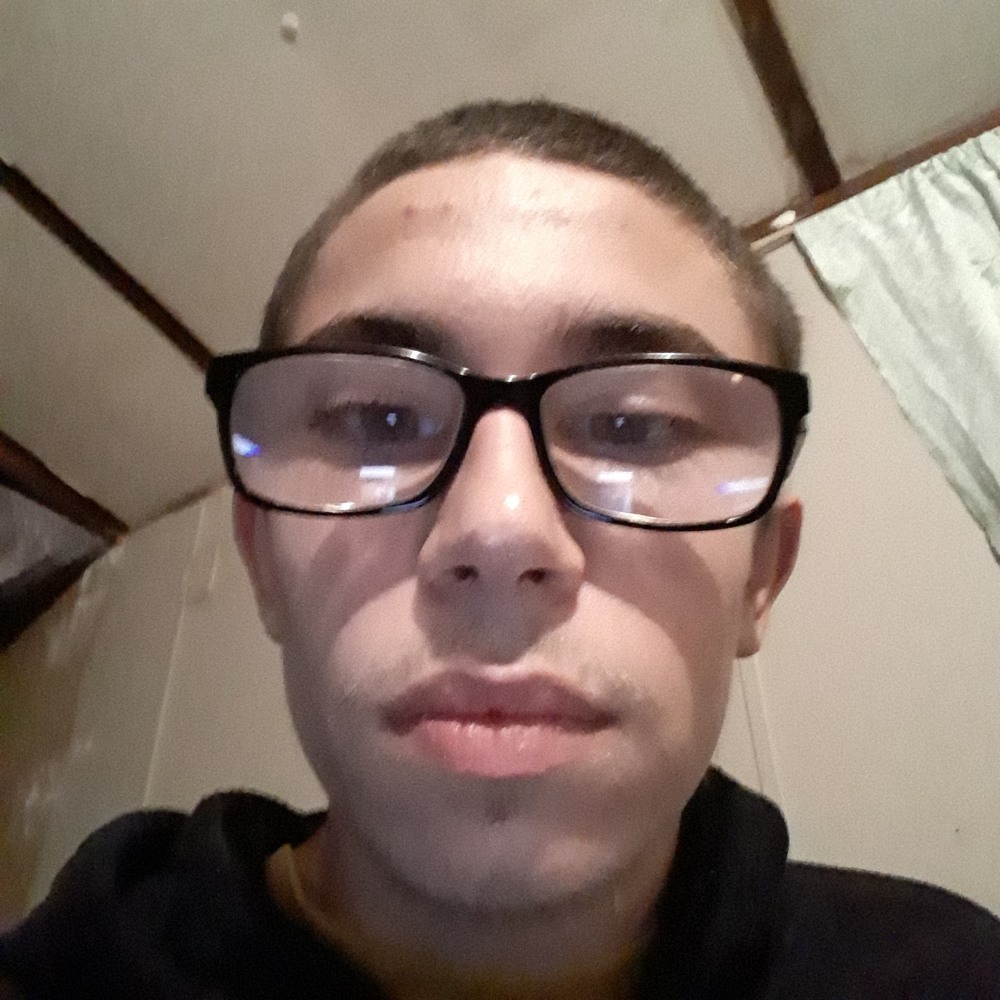 Meet your Posher, Dominick